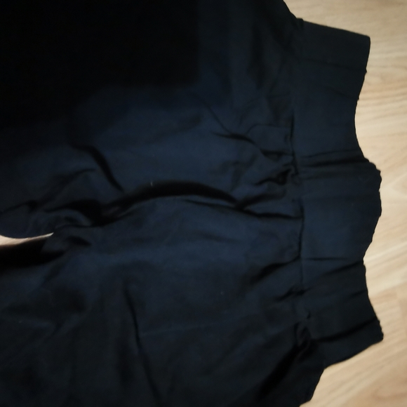 Black pants - Picture 7 of 8